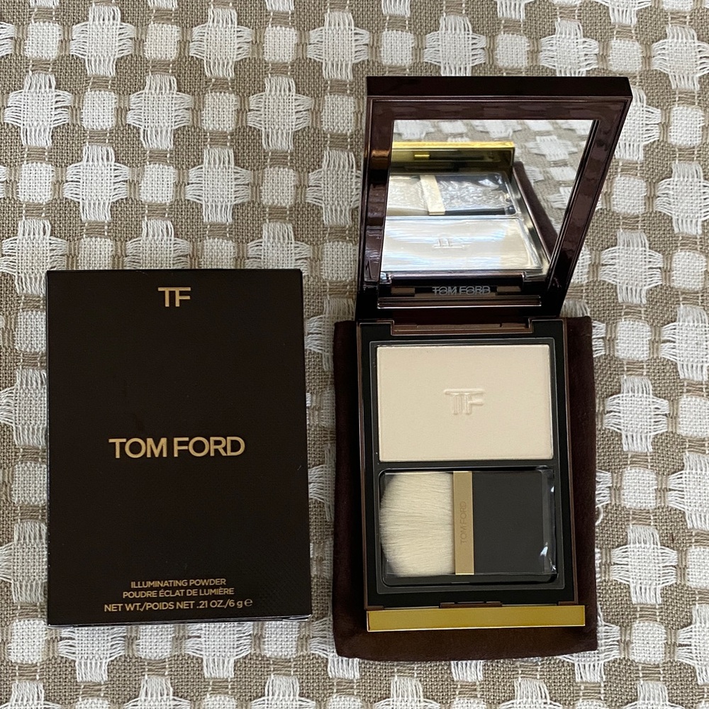 Tom Ford #02 Translucent Pink Illuminating Powder, BRAND NEW